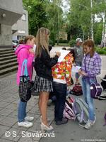 * Z DĚNÍ VE MĚSTĚ