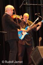 * Z DĚNÍ VE MĚSTĚ