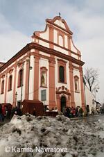 * Z DĚNÍ VE MĚSTĚ